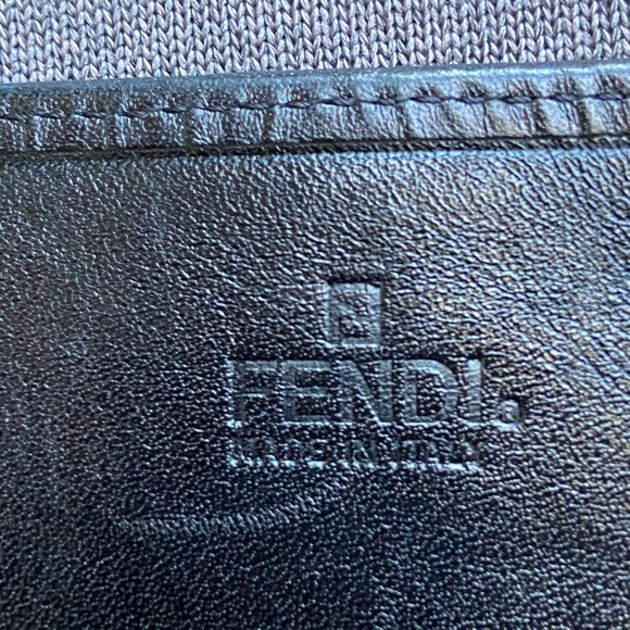 Fendi long wallet. - Picture 15 of 15